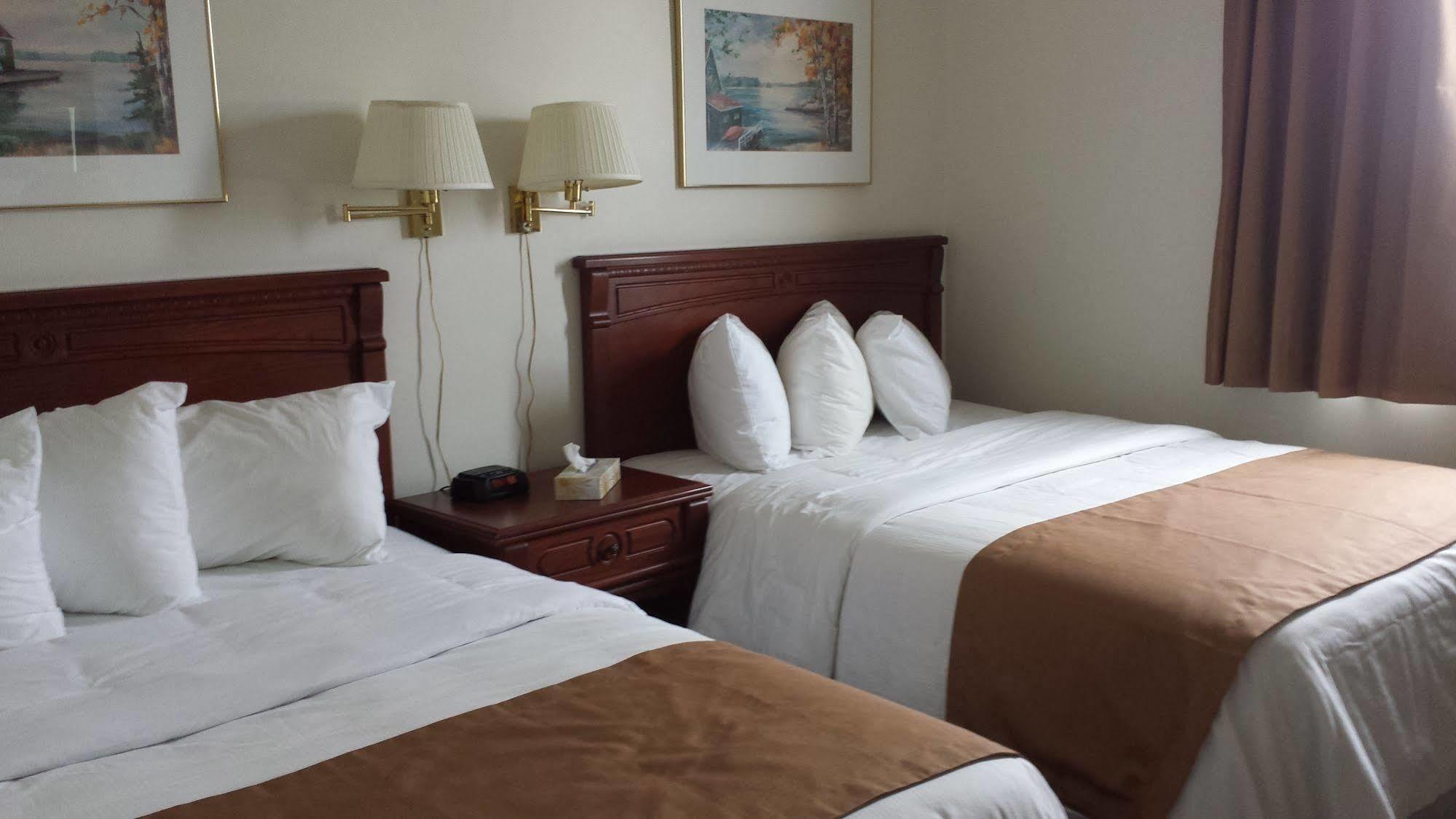 Hotel Port Aux Basques エクステリア 写真